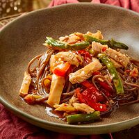 Лапша гречневая Wok с индейкой