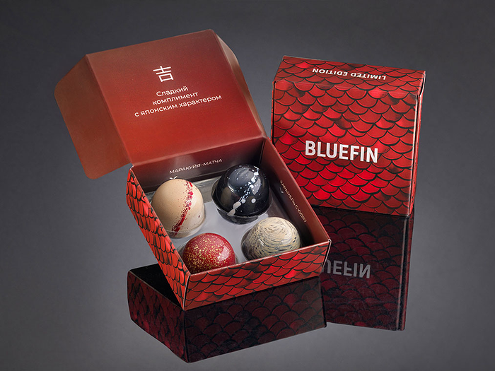 Коробка фирменных конфет Блюфин