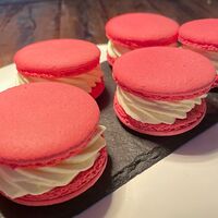 Macarons Малиновый