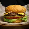Фото к позиции меню Гамбургер говяжий Халяль