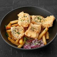 Судак Fish&Chips с соусом тартар