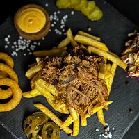 Smoker box с рваной говядиной