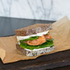 Фото к позиции меню Сэндвич с норвежским лососем