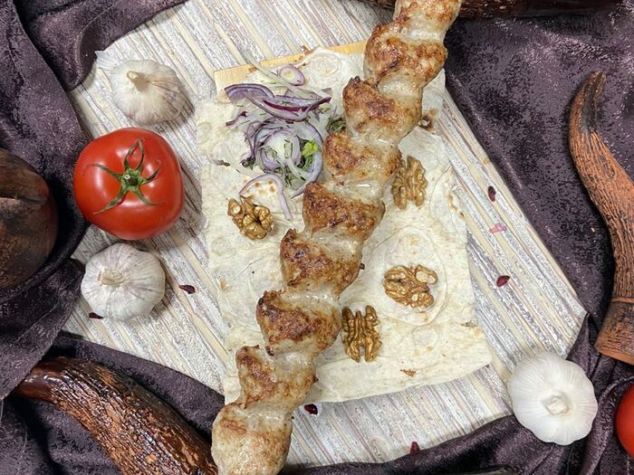Люля-кебаб Куриный с грецкими орехами
