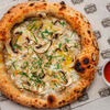 Фото к позиции меню Пицца Неаполитанская с шампиньонами