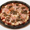 Фото к позиции меню Пицца с грибами и ветчиной Black