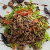 Фото к позиции меню Теплый салат Тайский с говяжьей вырезкой