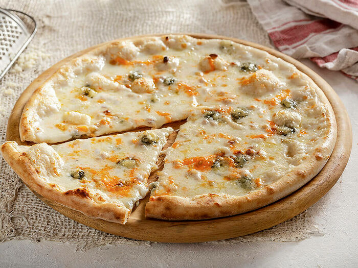Пицца Кватро Формаджи 40 см