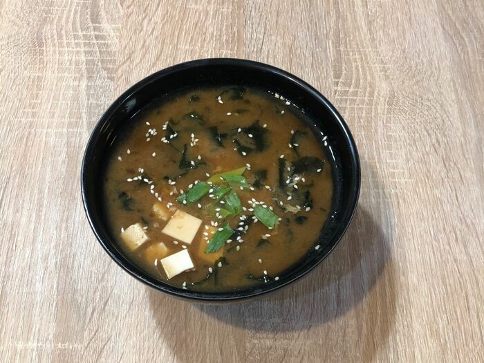 Кимчи с тофу и водорослями вакамэ