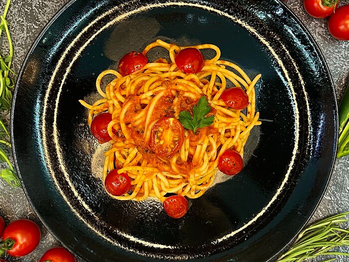 Паста Спагетти с томатами