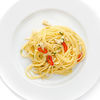Фото к позиции меню Спагетти с чесноком и острым перцем