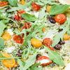Фото к позиции меню Пицца с томатами, сыром Моцарелла, соусом Песто и таджасскими оливками