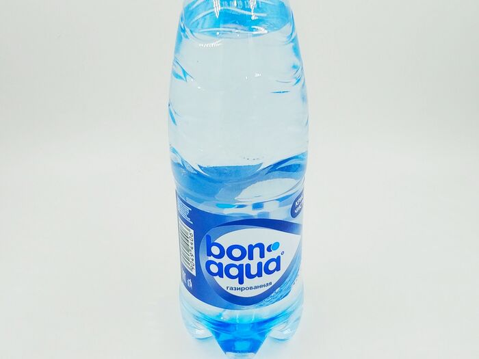 Минеральная вода bon aqua