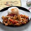 Фото к позиции меню Курица по-тайски с рисом