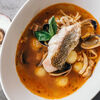 Фото к позиции меню Итальянский томатный суп с морепродуктами