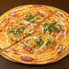 Фото к позиции меню Пицца от плюшки на слоеном тесте