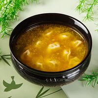 Пельмешки куриные с бульоном