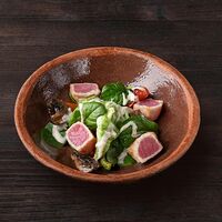 Гриль-салат с тунцом