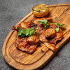 Фото к позиции меню Цыпленок, глазированный соусом мисо, запеченный в печи