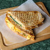 Фото к позиции меню Сэндвич с индейкой и сыром моцарелла
