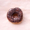 Фото к позиции меню Пончик с шоколадной глазурью