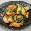 Фото к позиции меню Жареный картофель с луком и грибами