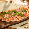 Фото к позиции меню Пицца Парма с руколой