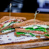 Фото к позиции меню Клаб-сэндвич с семгой
