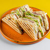 Фото к позиции меню Клаб-сэндвич с ветчиной и сыром