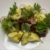 Фото к позиции меню Зелёный салат из кабачков, редиса и ботвы свеклы