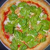 Фото к позиции меню Пицца с вешенками и шпинатом
