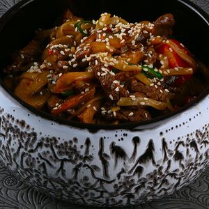 Wok / Лапша пшеничная с телячьей вырезкой