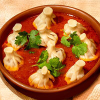 Патара-хинкали с овощным соусом