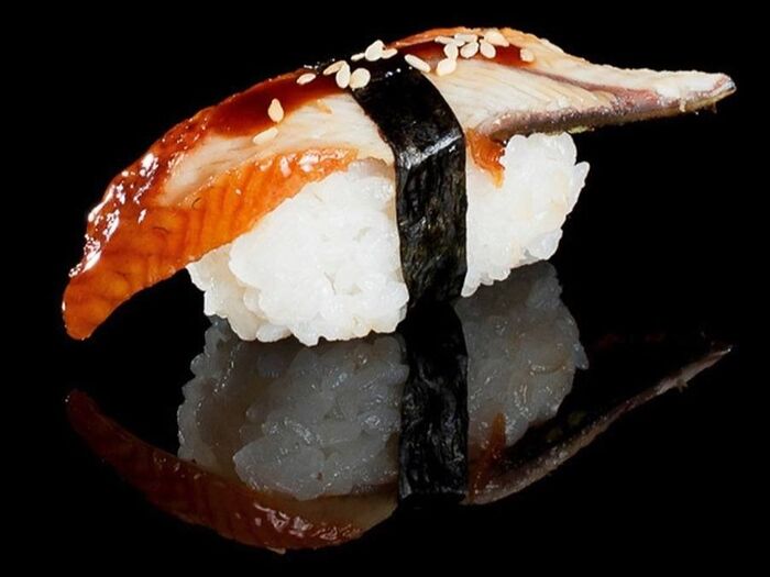 Angerja нигири суши