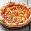 Фото к позиции меню Пицца Четыре сыра с манговым чатни премиум