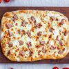 Фото к позиции меню Пицца с домашней колбасой сальсичча