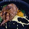 Фото к позиции меню Фермерский цыпленок карри с кукурузой гриль