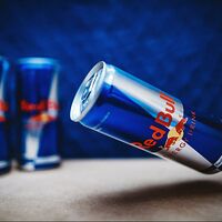 Напиток энергетический Red Bull