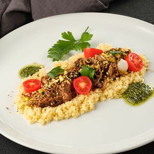 Рваная свинина с кускусом