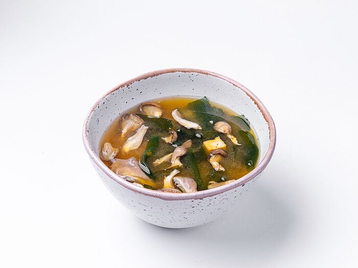 Суп Мисо с грибами и тофу