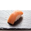 Фото к позиции меню Суши Нигири с лососем