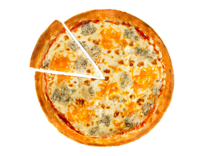 Пицца 6 сыров 40 см на традиционном тесте