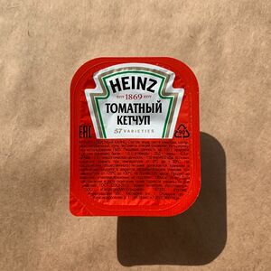 Соус томатный Heinz