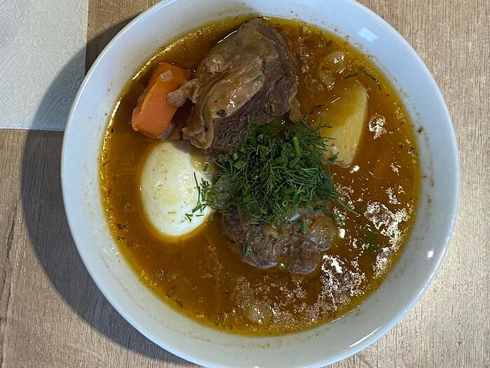 Долма шурпа (узбекский суп)