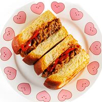 Сэндвич с рваной свининой кимчи