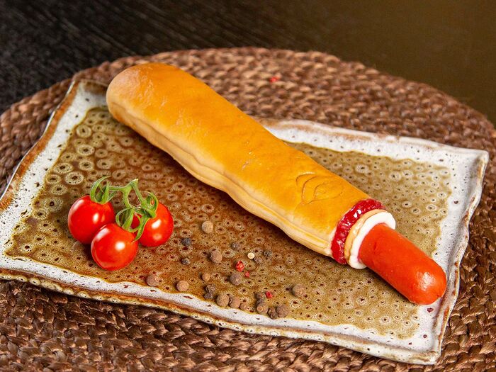 Французский хот-дог с колбаской Бергсалями