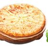 Фото к позиции меню Осетинский пирог с сёмгой, шпинатом и сыром