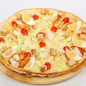 Пицца цезарь с куриной грудкой