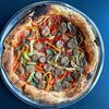 Фото к позиции меню Пицца с веган-мясом и овощами