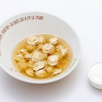 Суп с мини-пельмешками